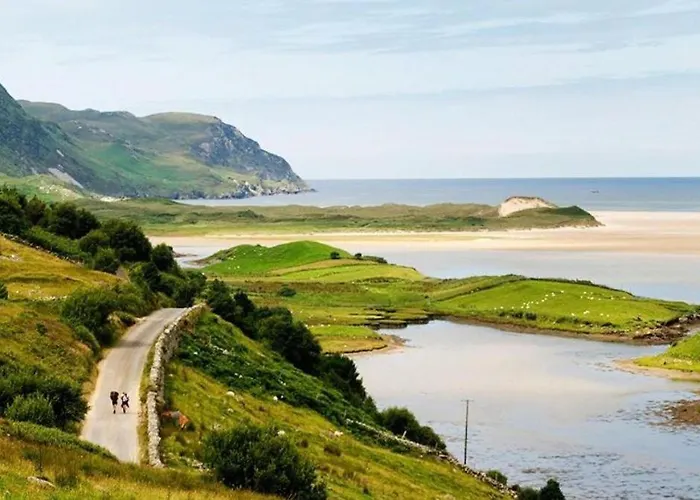 Lakeside Lodging Apartment Dungloe