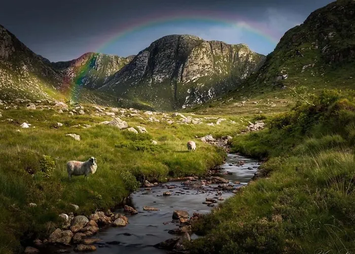 Lakeside Lodging * Dungloe